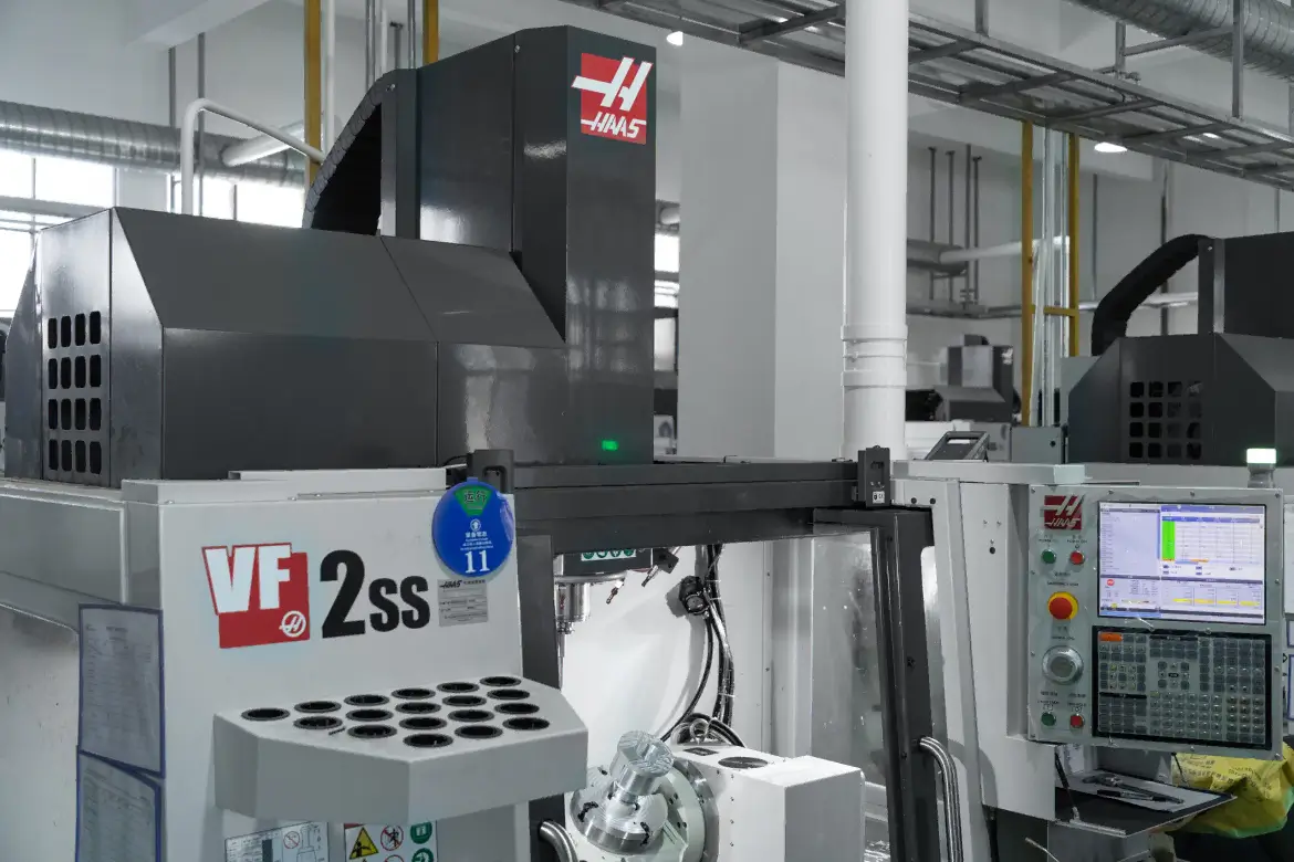 ZH-Precision-CNC-Machining-Shop2.webp