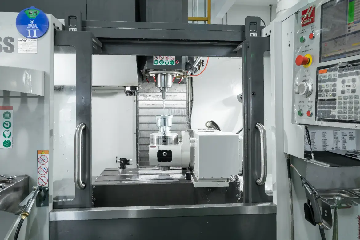 ZH-Precision-CNC-Machining-Shop3.webp